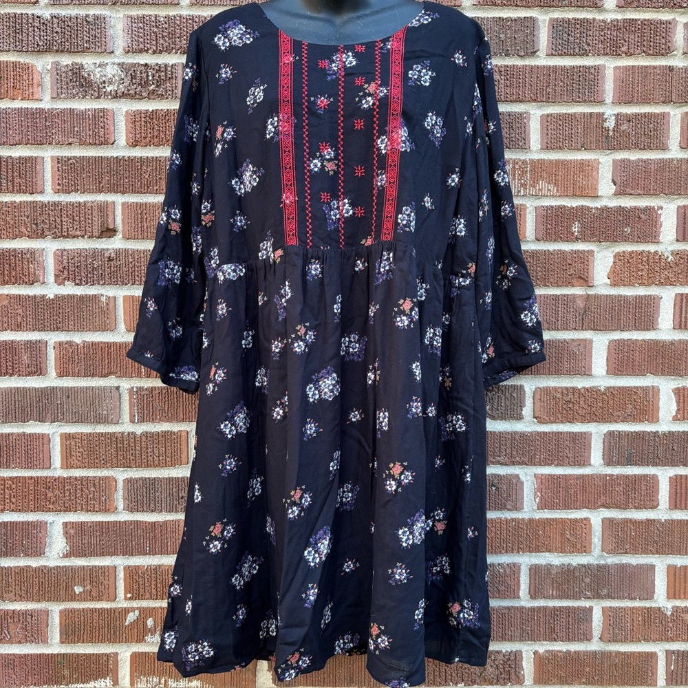 Old Navy Floral Embroidered 3/4 Sleeve Boho Dress Size X-Large